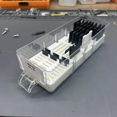 Phần Chèn Hộp Đựng Mars Svratka [Pin, Thẻ SD]