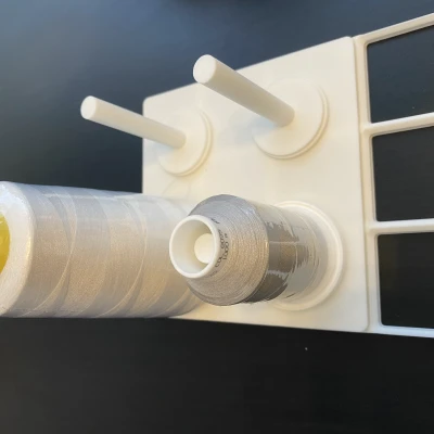 Chân Cuộn Chỉ Lớn Cho Gridfinity Kiểu Overlock