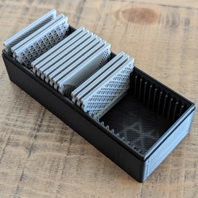 Hộp Đựng Mẫu Thử Nhỏ