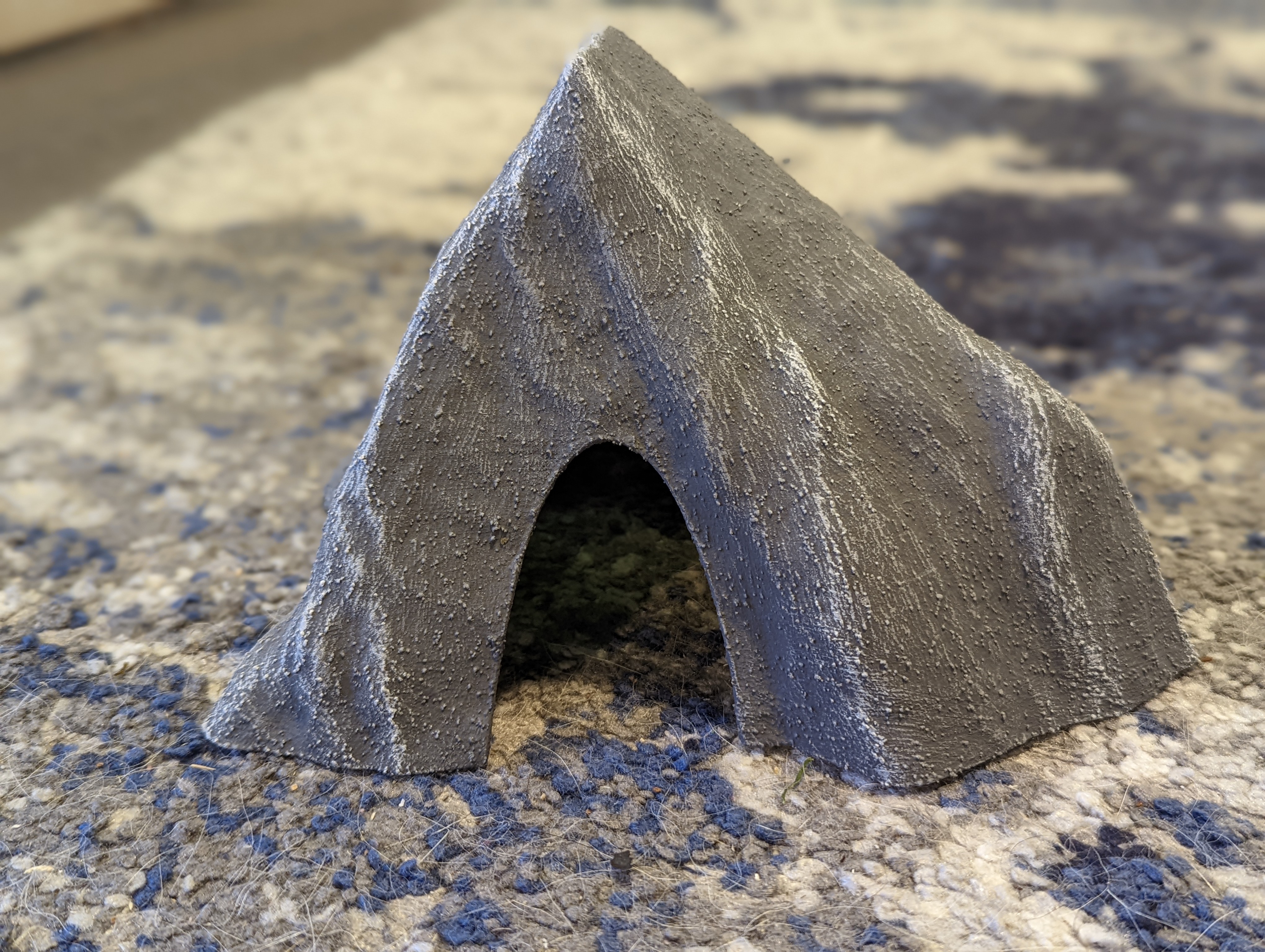 Trang trí hồ cá - Hang đá vân lớn v2