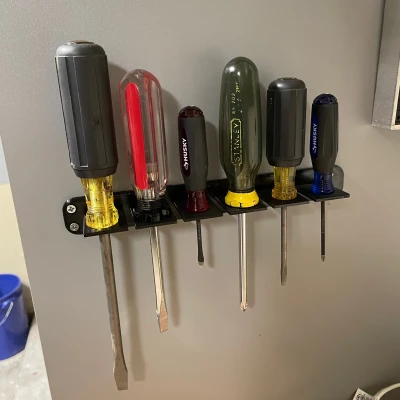 Kệ treo tường đựng tua vít và dụng cụ cầm tay có thể tùy chỉnh