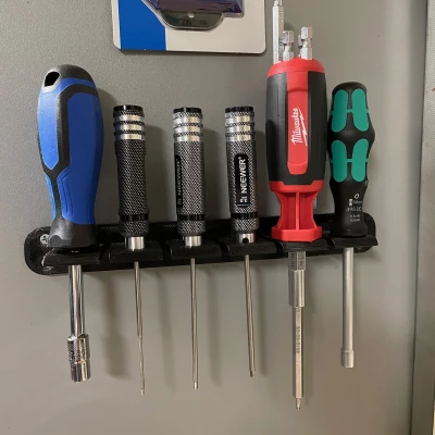 Kệ treo tường đựng tua vít và dụng cụ cầm tay có thể tùy chỉnh