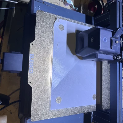 Biển báo nguy hiểm laser đang sử dụng có đế nam châm 15mm