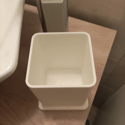 Hộp đựng phòng tắm đơn giản