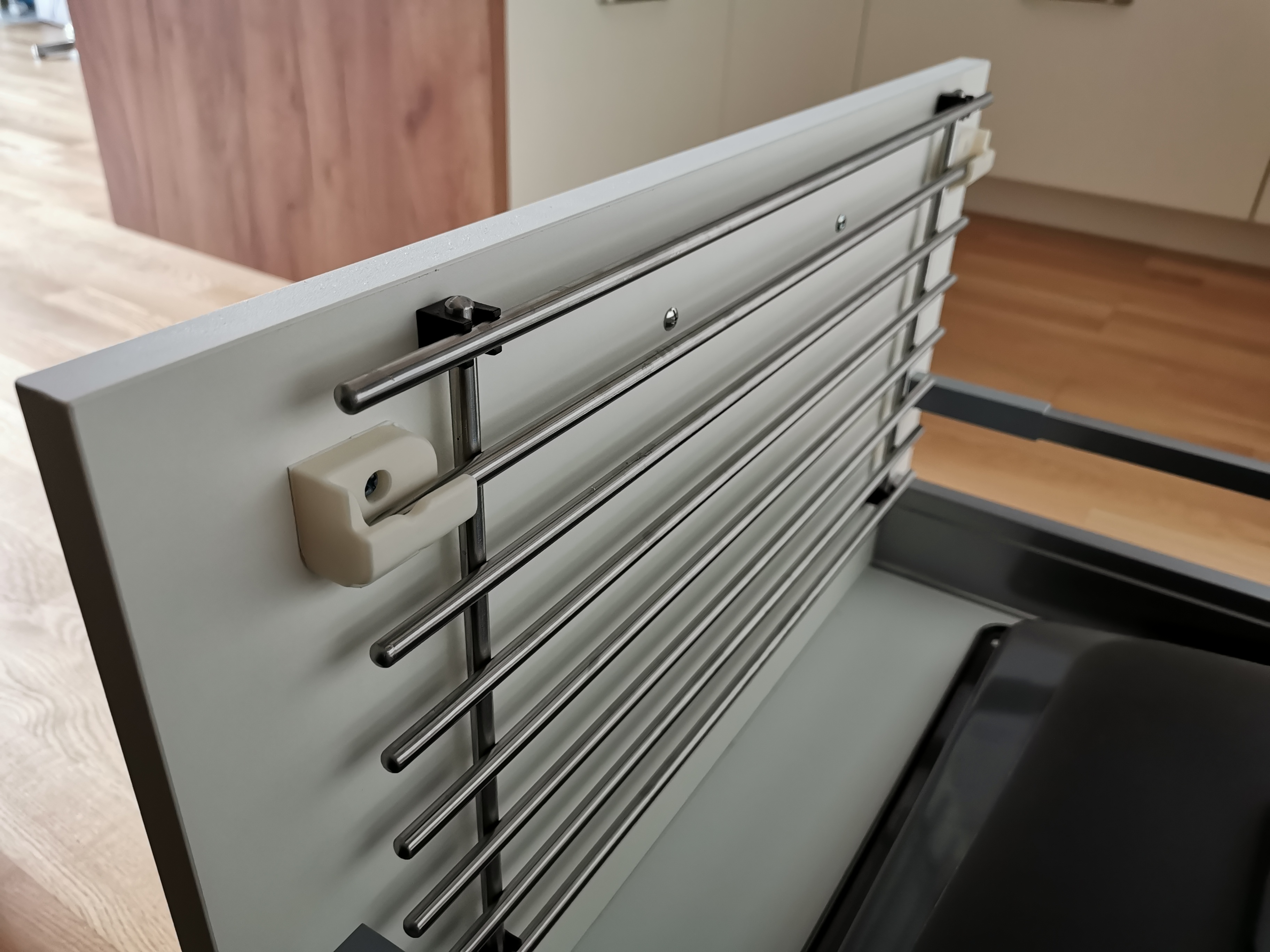 Giá đỡ đế nồi LÄMPLIG Ikea