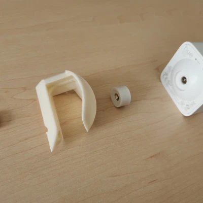 Giá đỡ xoay cho Cảm biến Philips Hue (có nam châm)