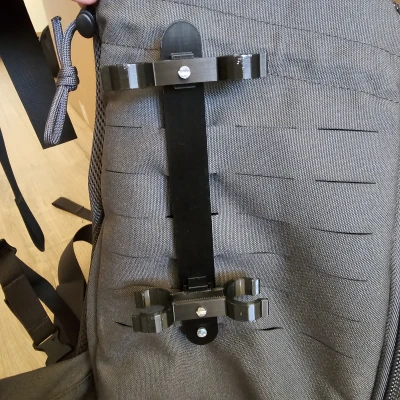 Gắn Gậy Đi Bộ Lên Ba Lô Molle