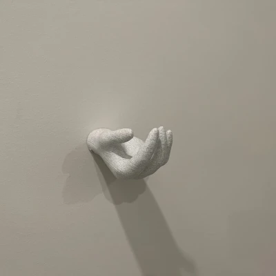 Giá Đỡ Khăn Tay Hình Bàn Tay