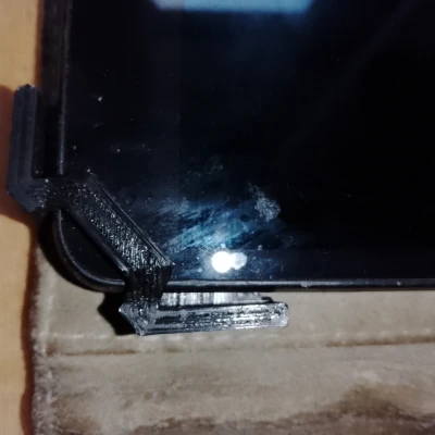 Kẹp Giữ Máy Tính Bảng (Tablet Halte Clip)