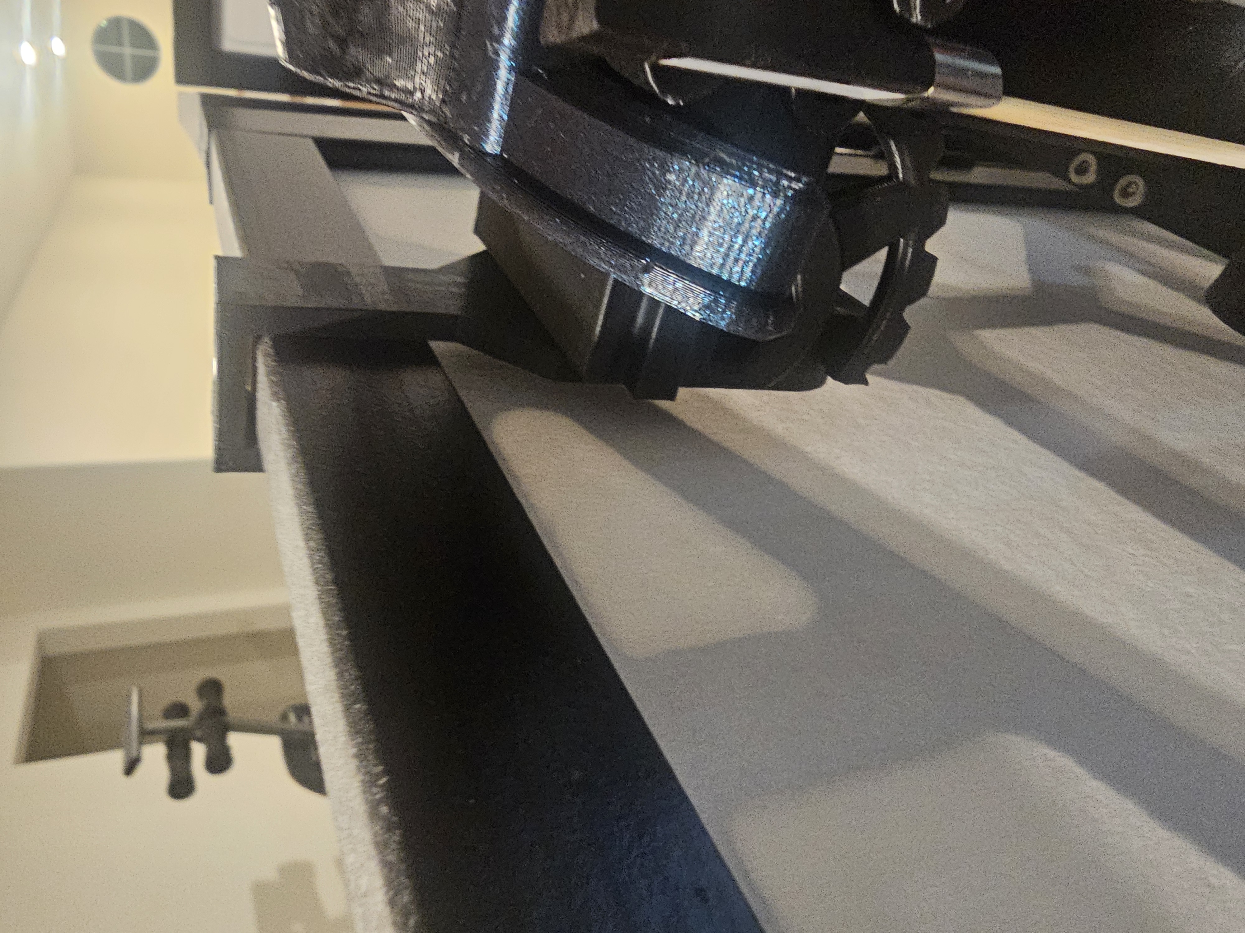 Giá treo vĩ cầm và cung kiểu Steampunk, có móc