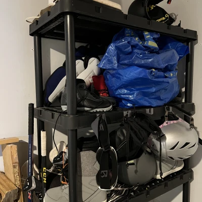 Móc Nhựa Treo Kệ Của Menards