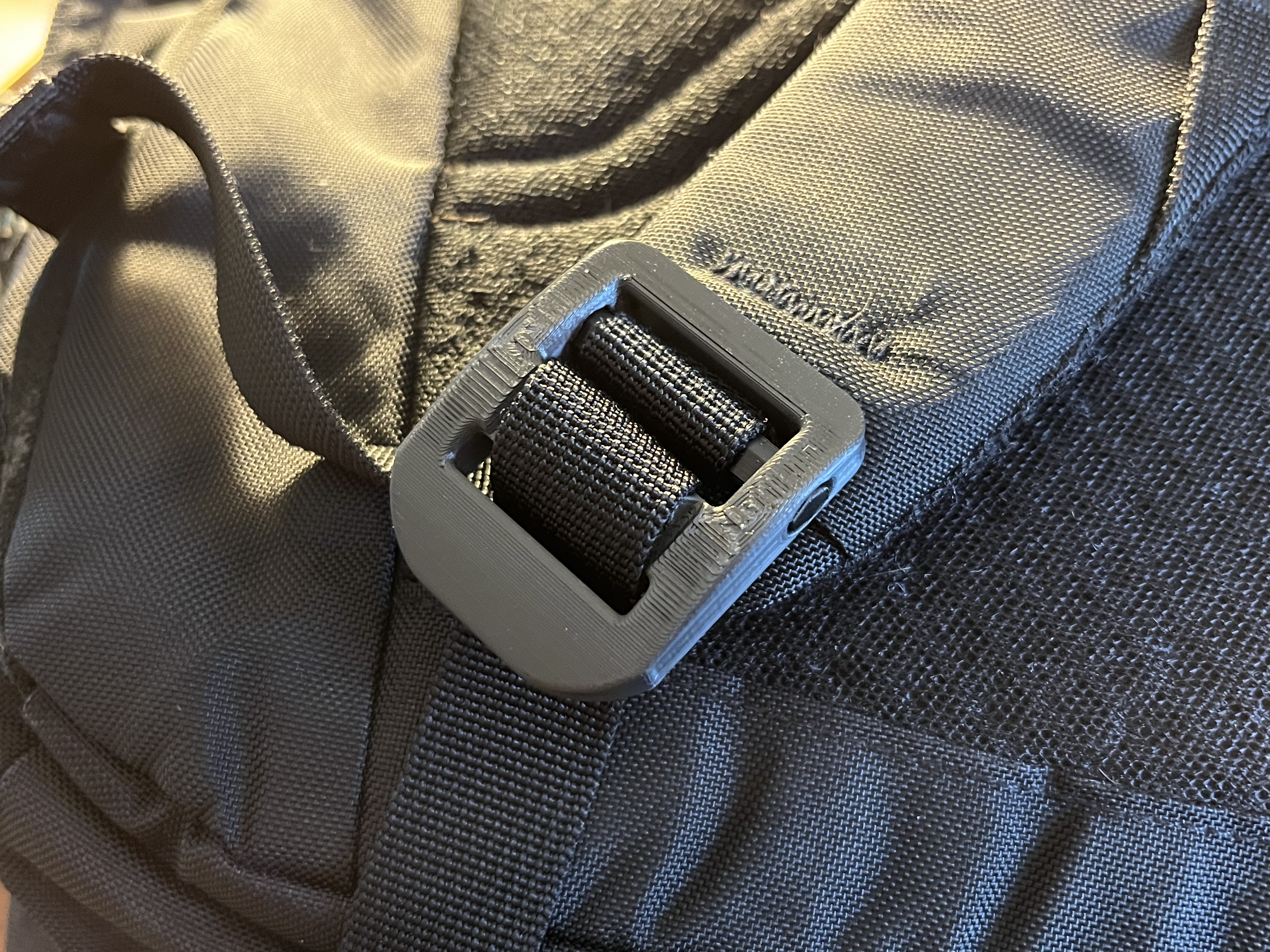 Bộ Điều Chỉnh Dây Đeo - Hai Mảnh