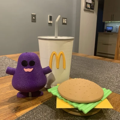 Đồ Dùng Văn Phòng Chủ Đề McDonalds