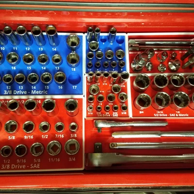 Khay Sắp Xếp Ổ Cắm & Cờ Lê - Gridfinity