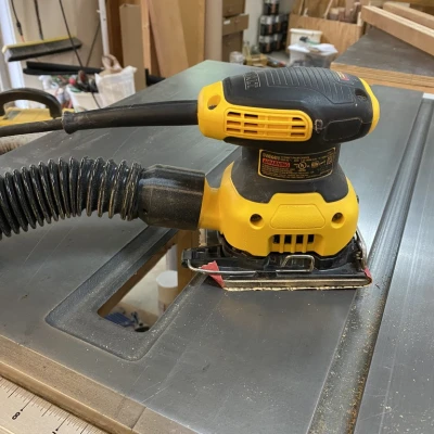 Adapter Hút Bụi Cho Máy Chà Nhám Dewalt DWE6411