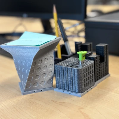 Giá Đựng Giấy Ghi Chú Tòa Nhà Sân Bay Trực Thăng