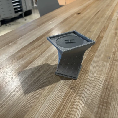 Giá Đựng Giấy Ghi Chú Tòa Nhà Sân Bay Trực Thăng