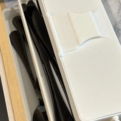 Khay Đựng Dao Nĩa / Dụng Cụ Ăn, Tiết Kiệm Diện Tích, Vừa Vặn Ngăn Kéo Thông Thường