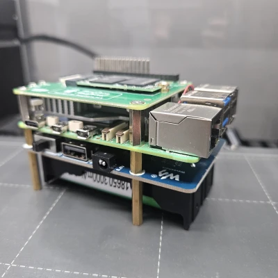 Vỏ Case cho Raspberry Pi5 Server kèm UPS và M.2 Hat
