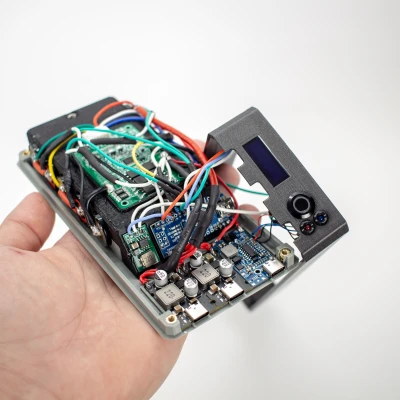 Tự Chế Sạc Dự Phòng 130W Sạc Nhanh