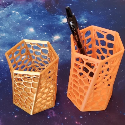 Chân Cắm Bút Voronoi