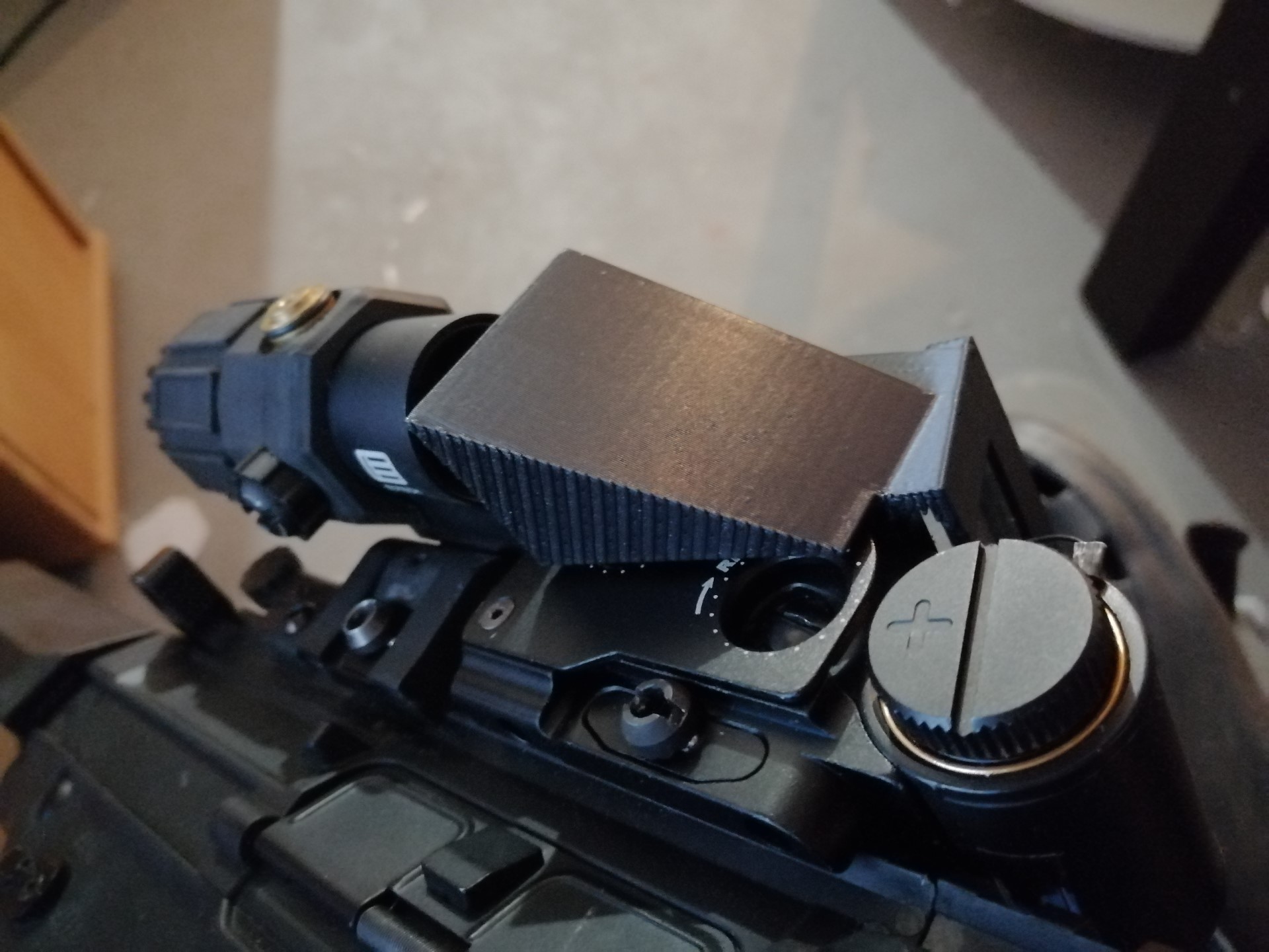 Tấm che bảo vệ ống kính ASG magnifier red dot
