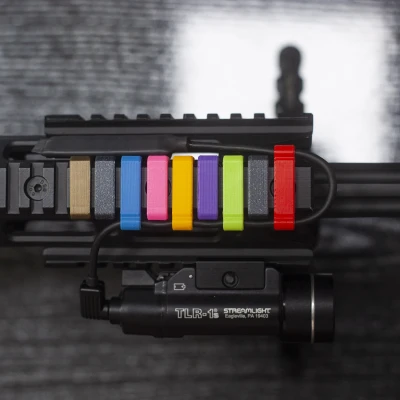 Kẹp ray để quản lý cáp