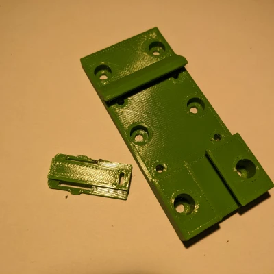 Pas kẹp cho thanh Din ray