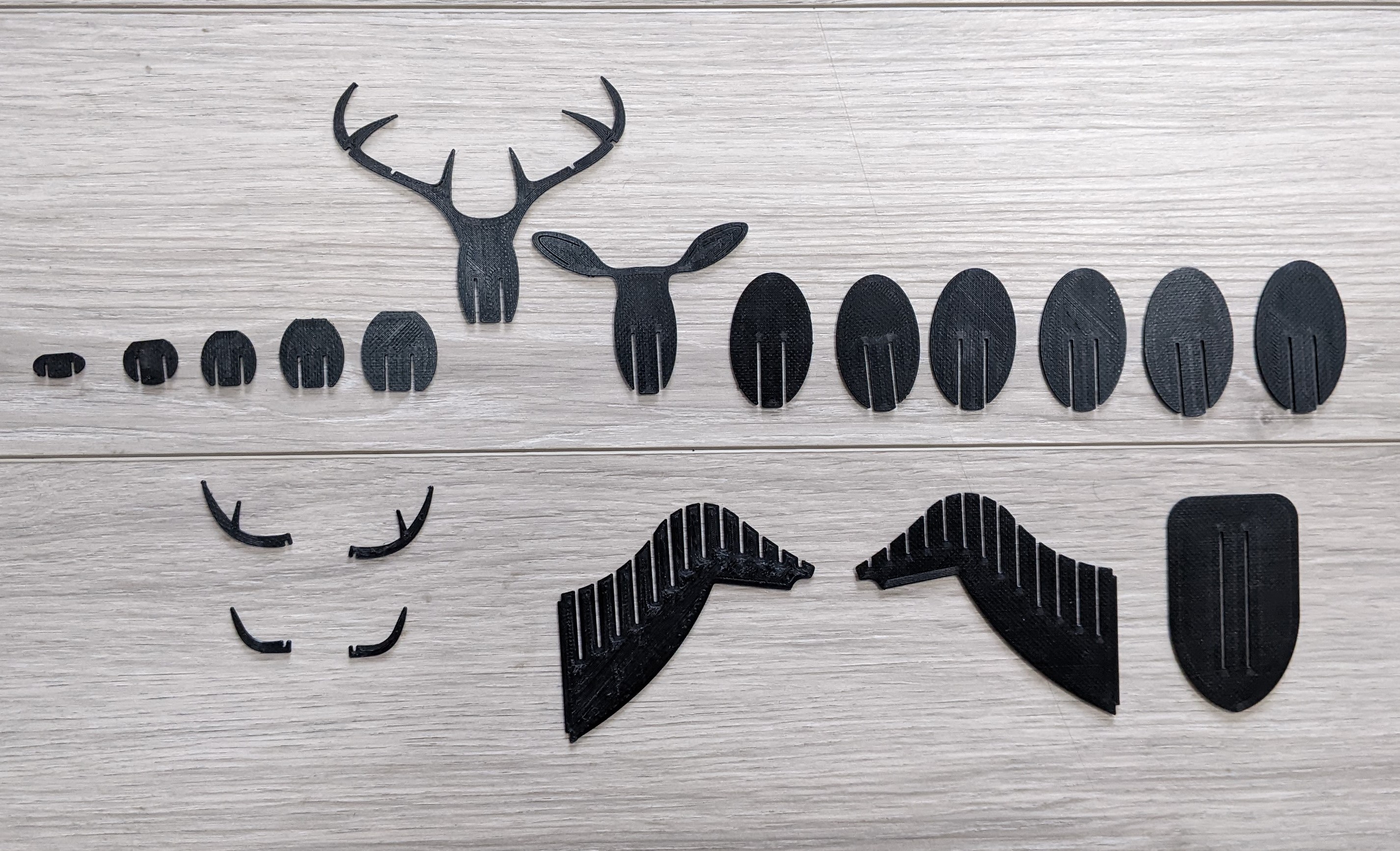 Bộ mô hình xếp hình Hươu Đuôi Trắng Kit Card