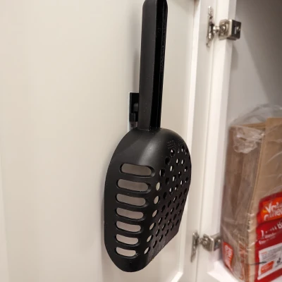 Giá Treo Dụng Cụ Xúc Cát Lurvig Bằng Keo 3M Command Strip