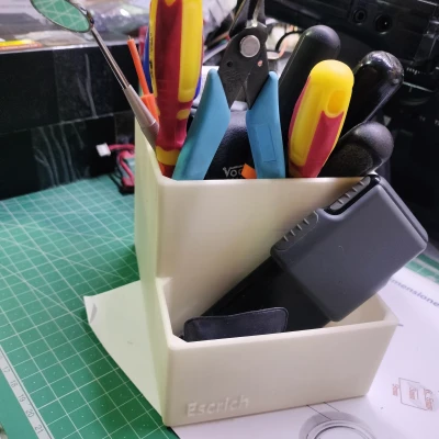 Hộp Đựng Bút Chì Cỡ Lớn