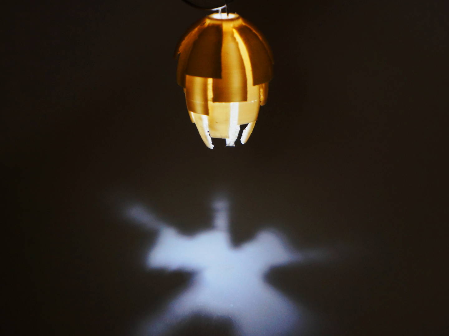 Chao đèn hình Vỏ sò