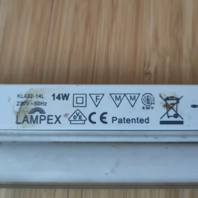 Giá đỡ cho bộ đèn ống Lampex KL402-14L