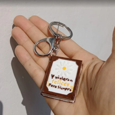 Móc Khóa Sách Truyện