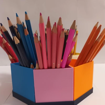 Hộp đựng / organizer / phân loại bút chì