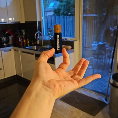 Hộp đựng pin AA Duracell