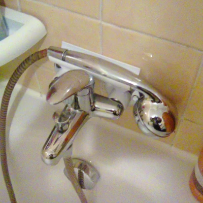 Giá đỡ vòi sen V2 (cho khoảng cách vòi 100mm)