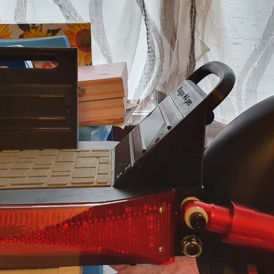 Bàn Đạp Xe Điện Scooter Kugoo M4pro