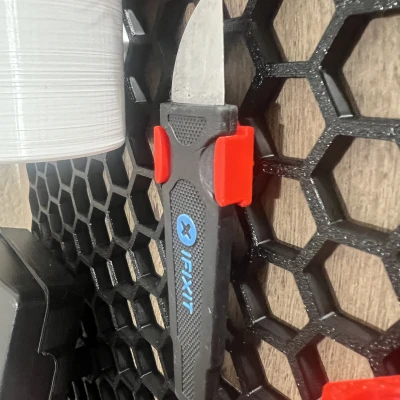 Kệ Tổ Ong Treo Tường Đựng Đồ iFixit Jimny