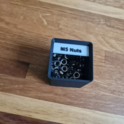 Khay Gridfinity M5 6U Có Nhãn