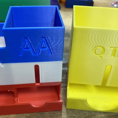 Hộp Đựng Tăm Bông Q-tip