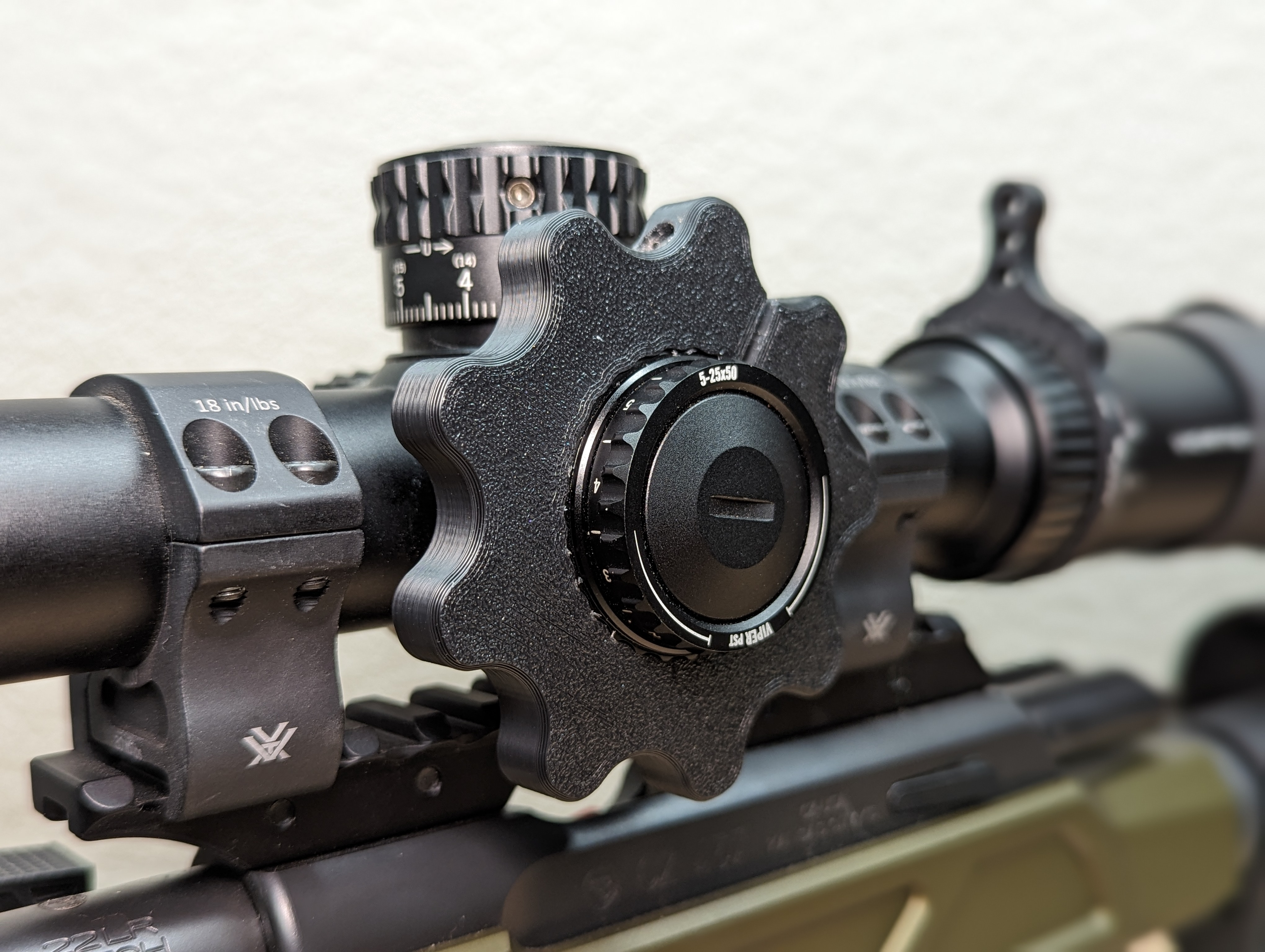 Tay Nắm Vortex Parallax Lên Kính Ngắm