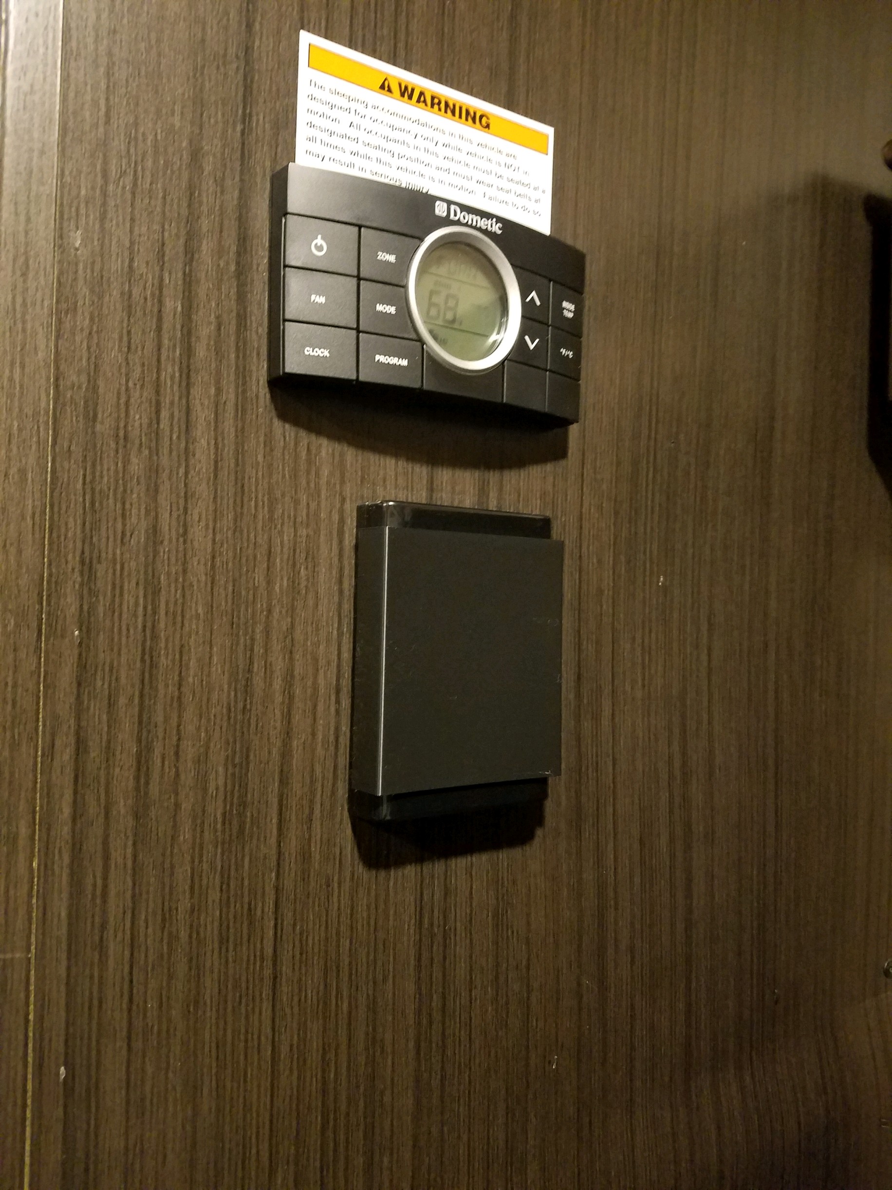 Vỏ Bảng Điều Khiển Bình Nước Nóng RV