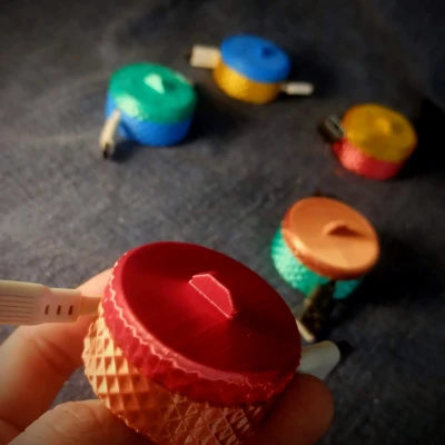 Mod xếp chồng cho bộ tổ chức cáp sạc phiên bản thứ 2