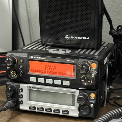 Giá đỡ đơn Motorola XTL Radio