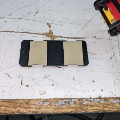 Khay Pin Dây Đeo OMP M4