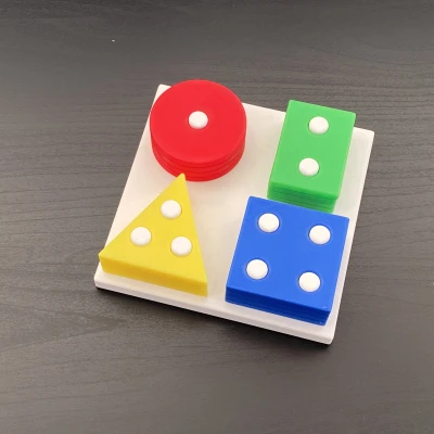 Đồ Chơi Rèn Luyện Vận Động Tinh Cho Bé: Bộ Hình Khối Cơ Bản