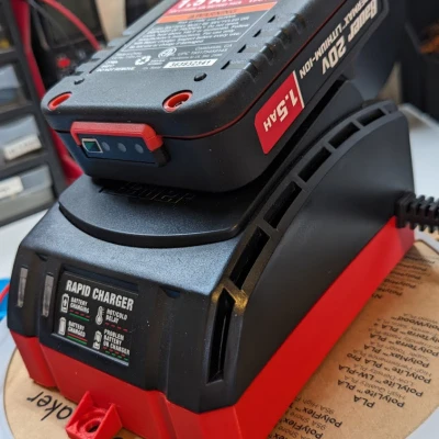 Đế Treo Tường Sạc Pin Bauer