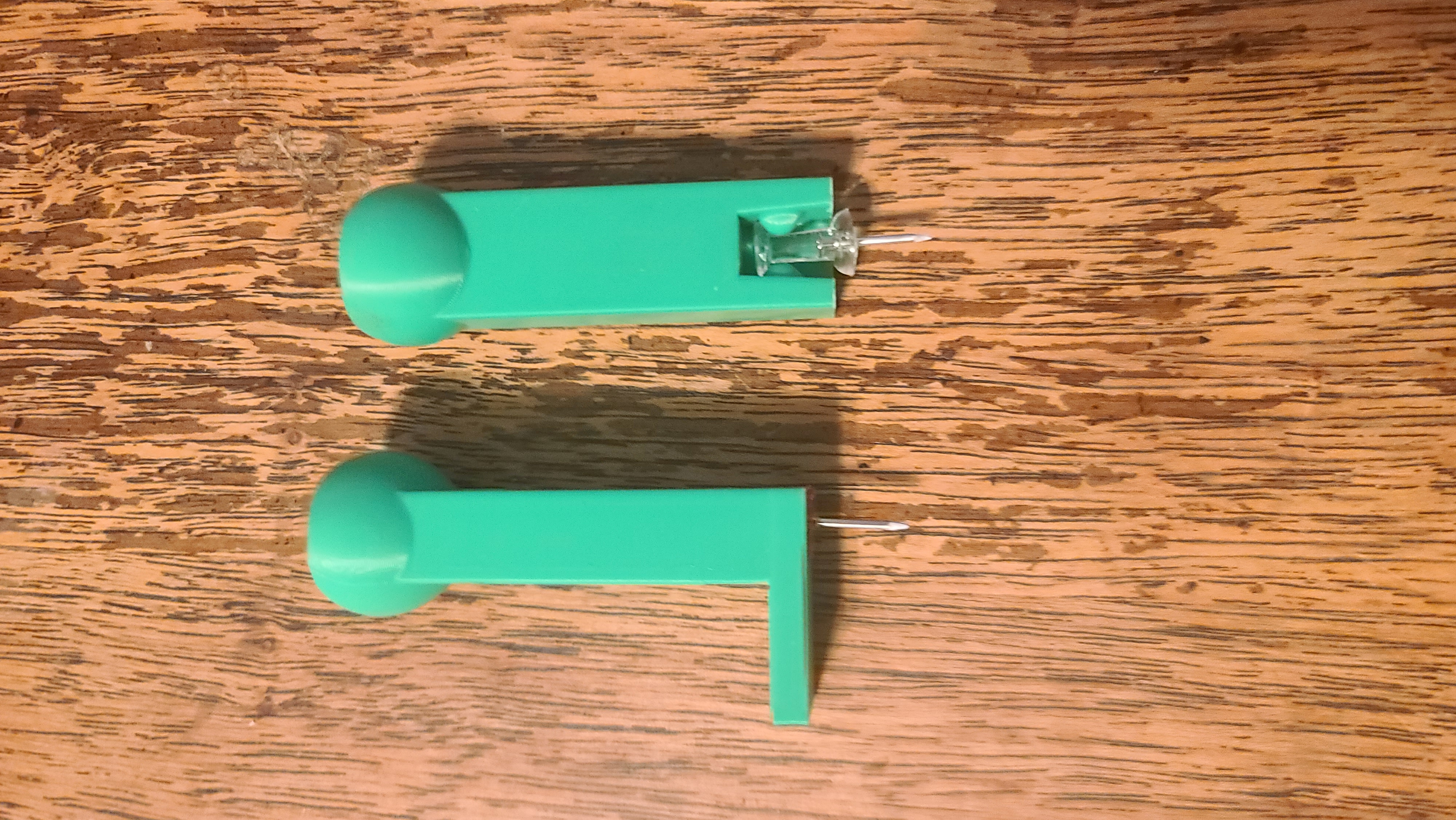 Dụng cụ ghim đẩy (Push Pin Helper)