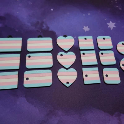 Móc Khóa Cờ Chuyển Giới